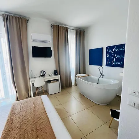 Les De Francoise Guest house
